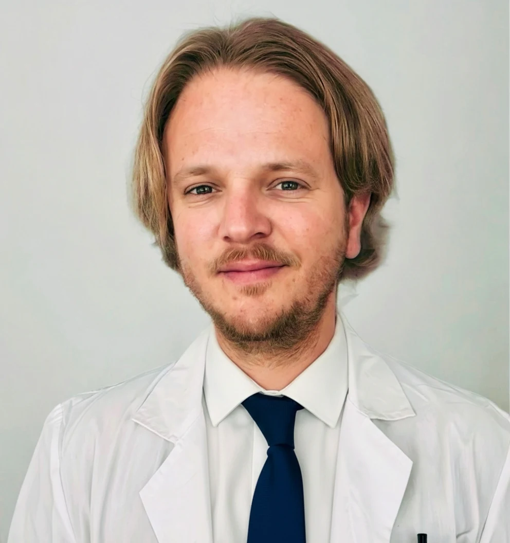Dott. Francesco Romano, specialista in Ortopedia e Traumatologia e chirurgia della spalla